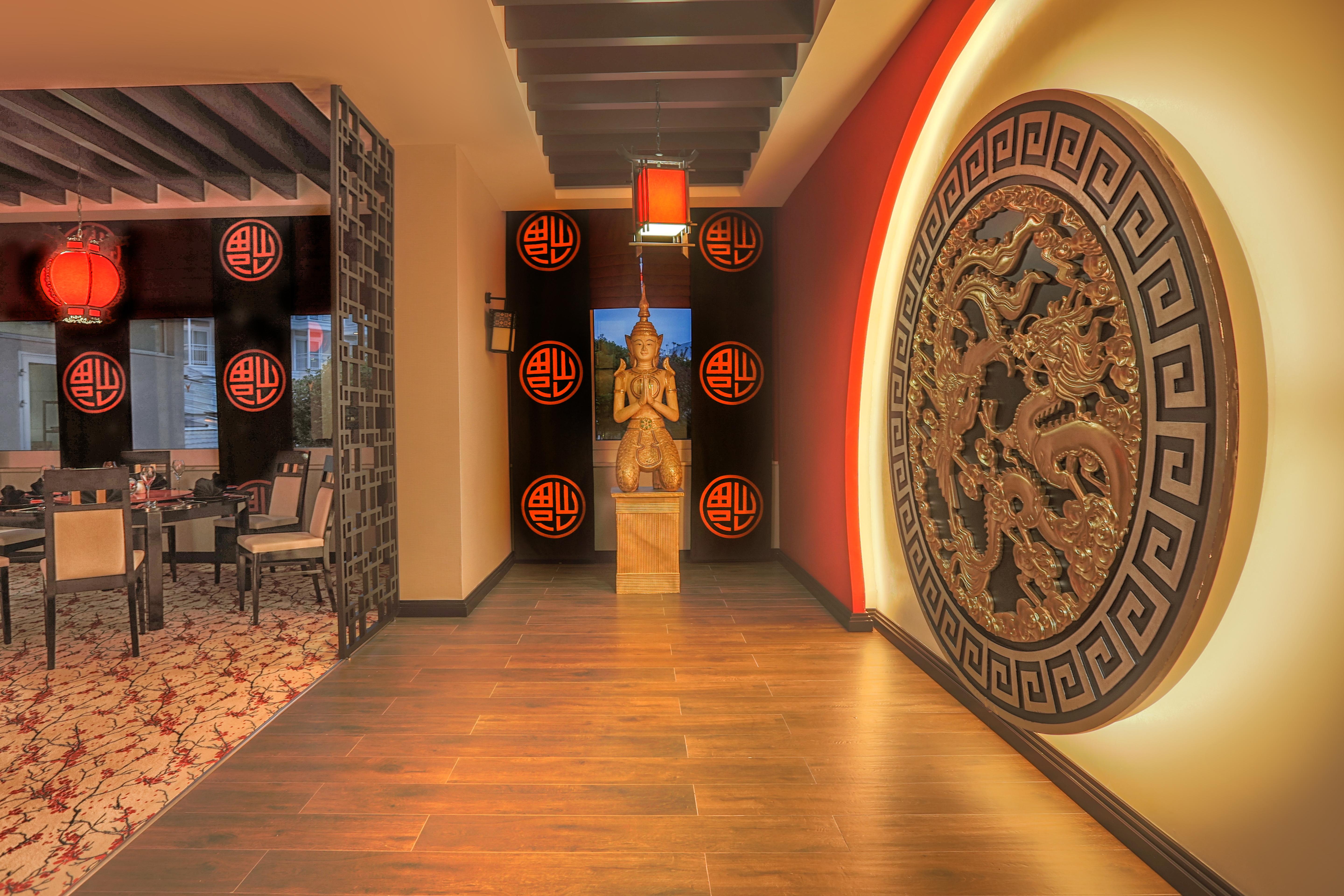 Innvista Hotels Belek Extérieur photo Interior of a PF Chang's restaurant