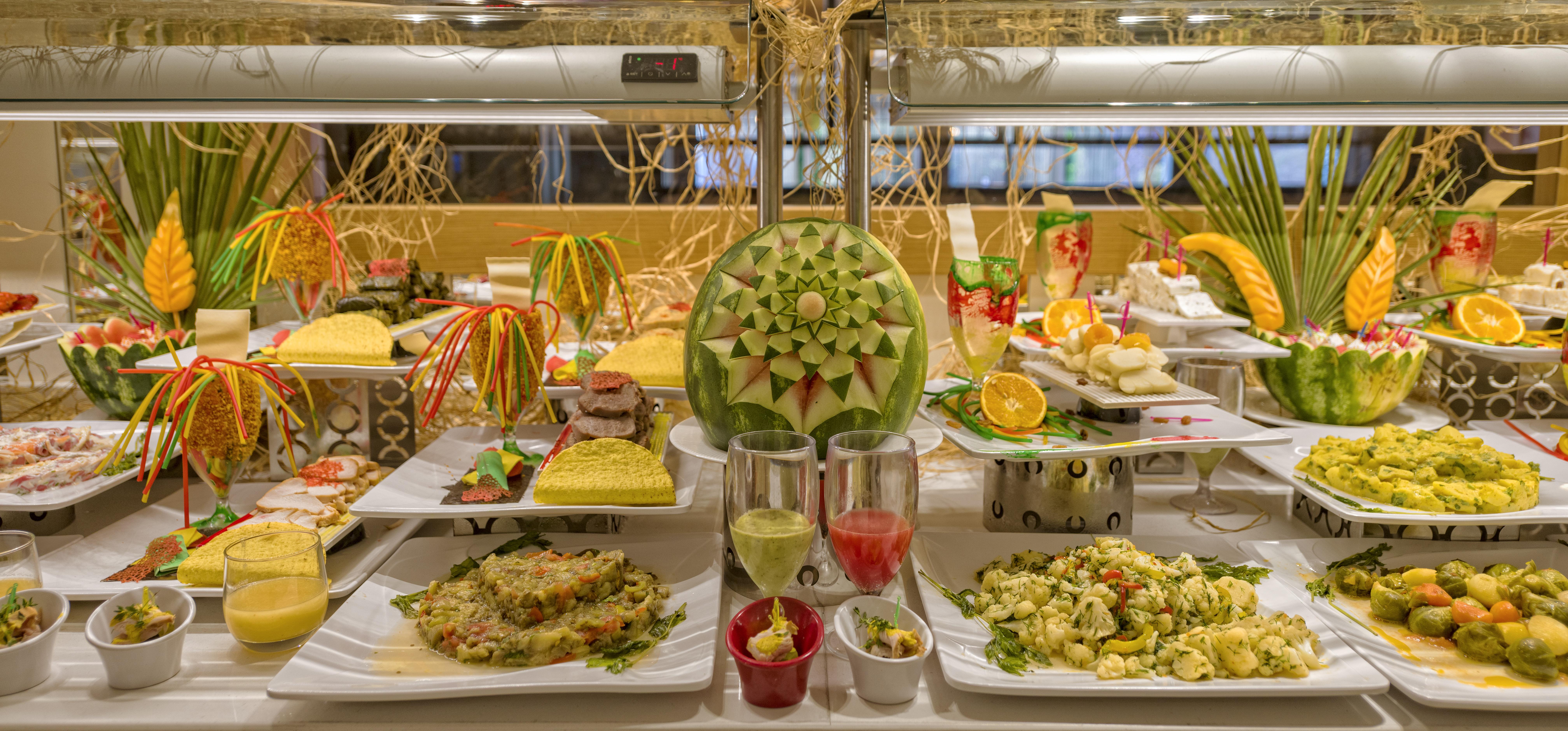 Innvista Hotels Belek Extérieur photo A buffet at a hotel